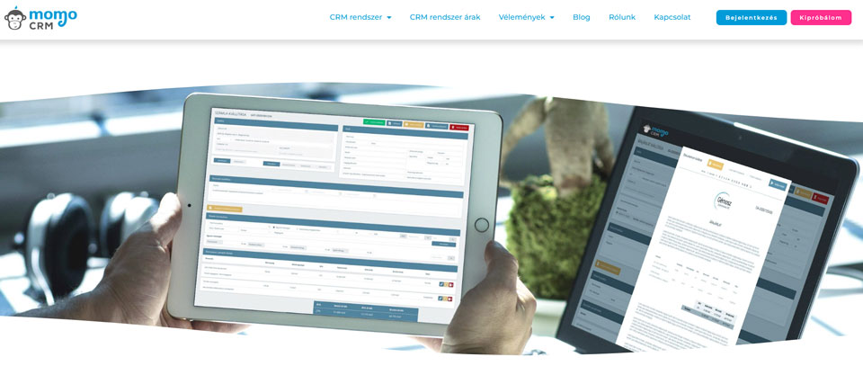MomoCRM rendszer